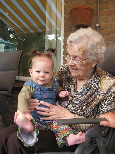 I&Y 27 september 2009 (10) Oma jarig.JPG